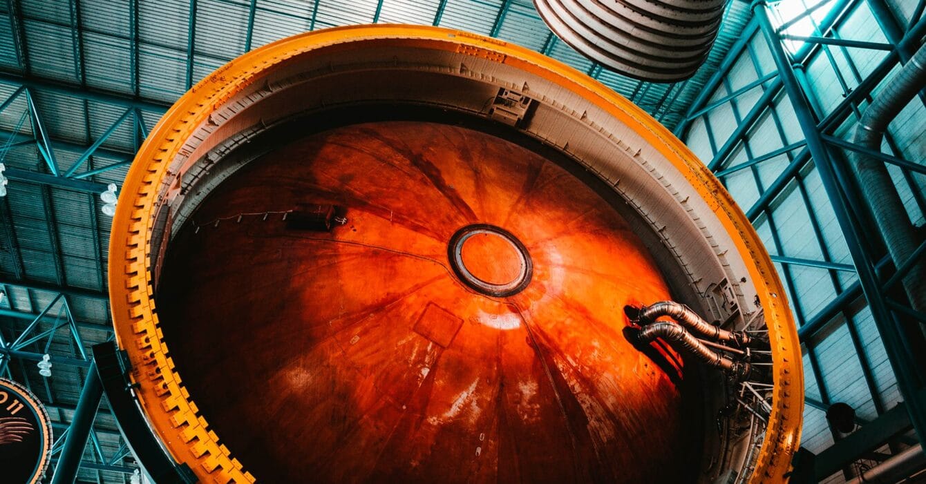 process building space rocket engine